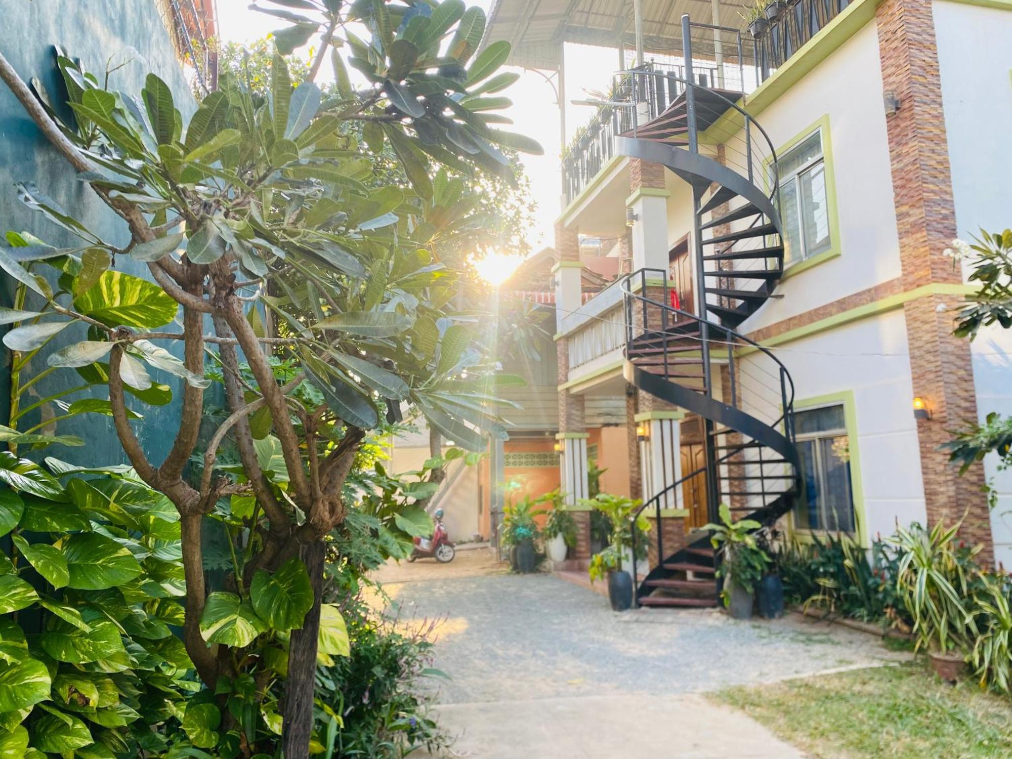 Sophat Villa Siem Reap Esterno foto