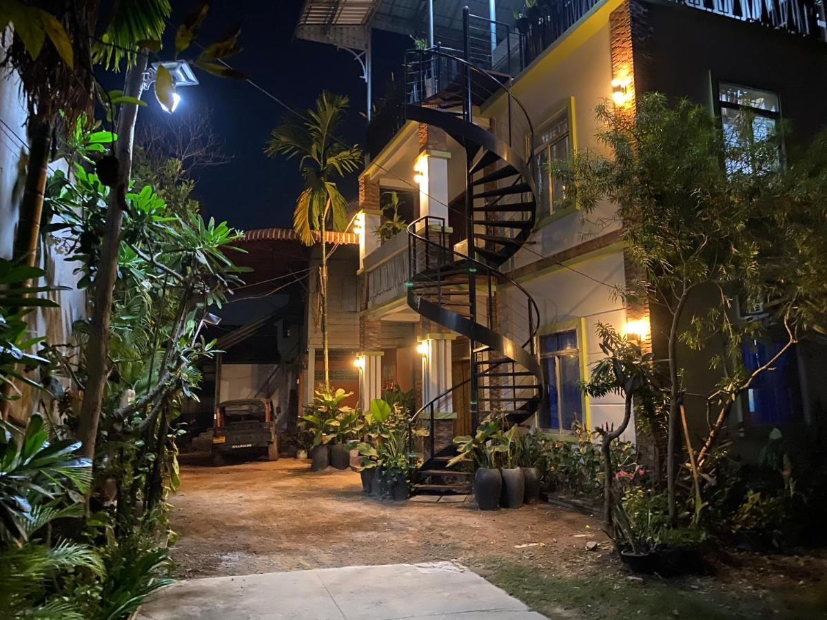 Sophat Villa Siem Reap Esterno foto